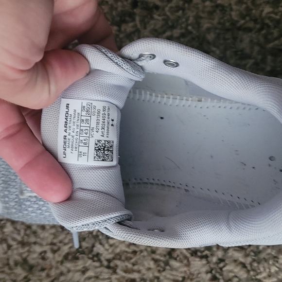 Under armour charged women's shoes - Picture 2 of 3